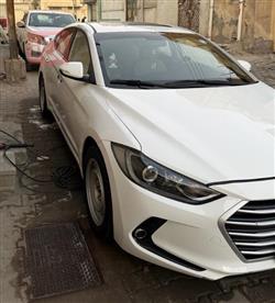 هیوندای ئەلەنترا